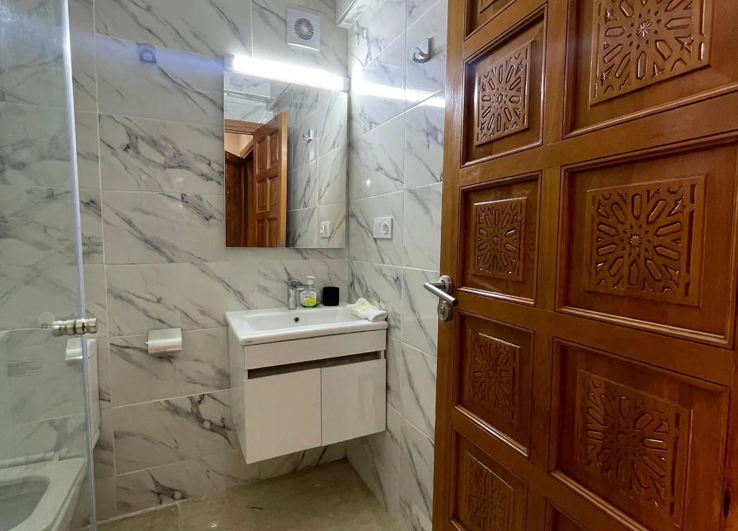 Appartement Centre Ville Gueliz Parking Inclus Marrakesh Lägenhet